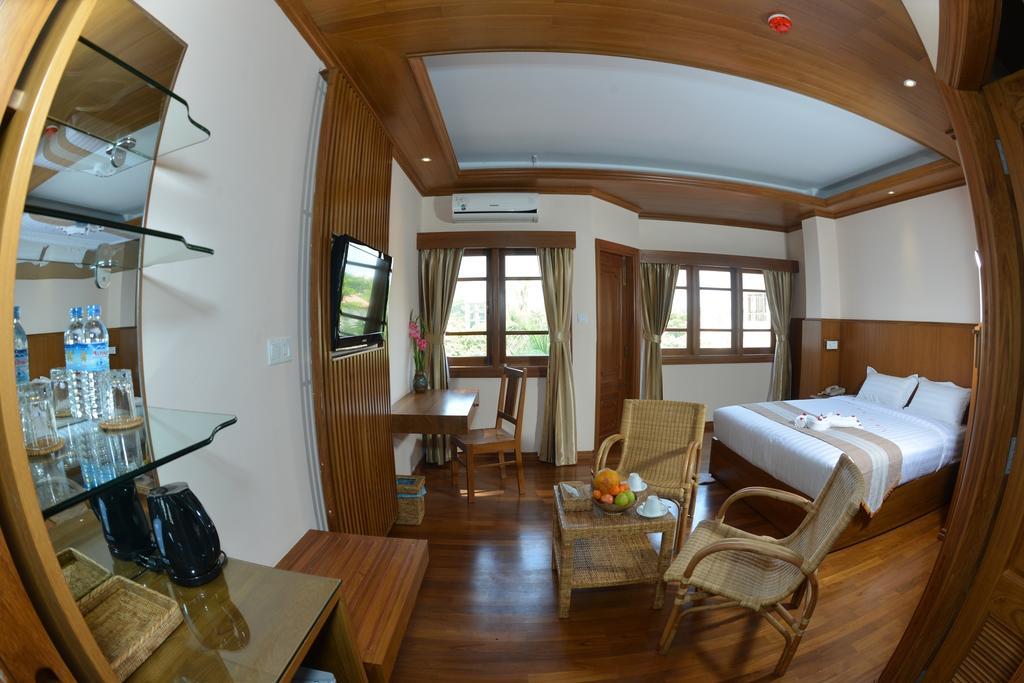 Hotel Sidney Rangoon Buitenkant foto
