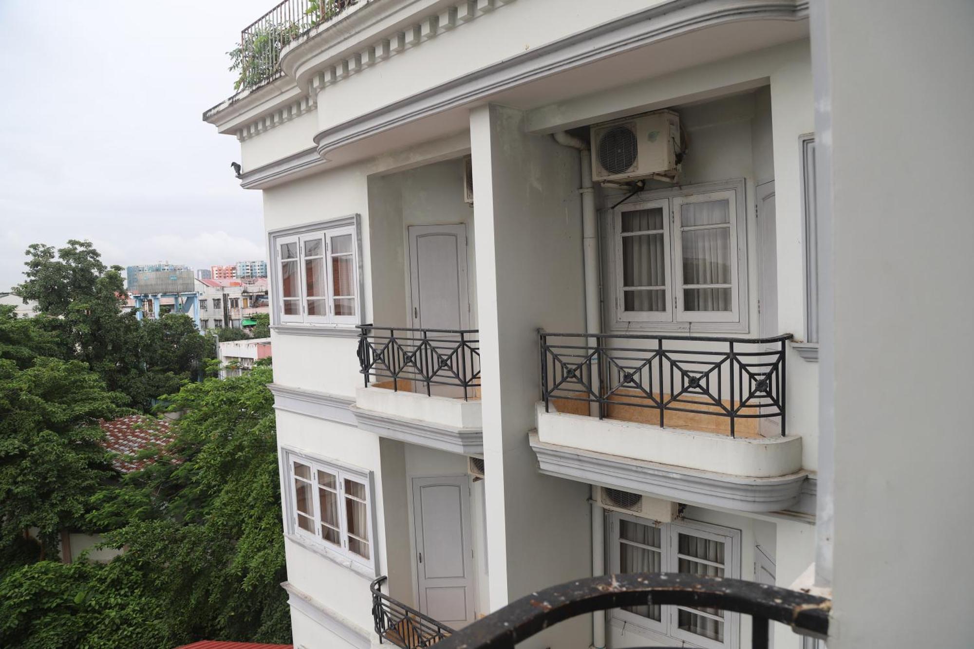 Hotel Sidney Rangoon Buitenkant foto