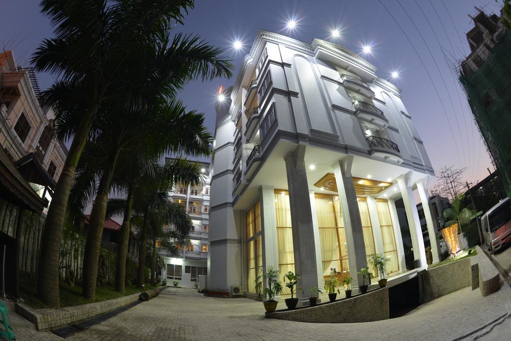 Hotel Sidney Rangoon Buitenkant foto