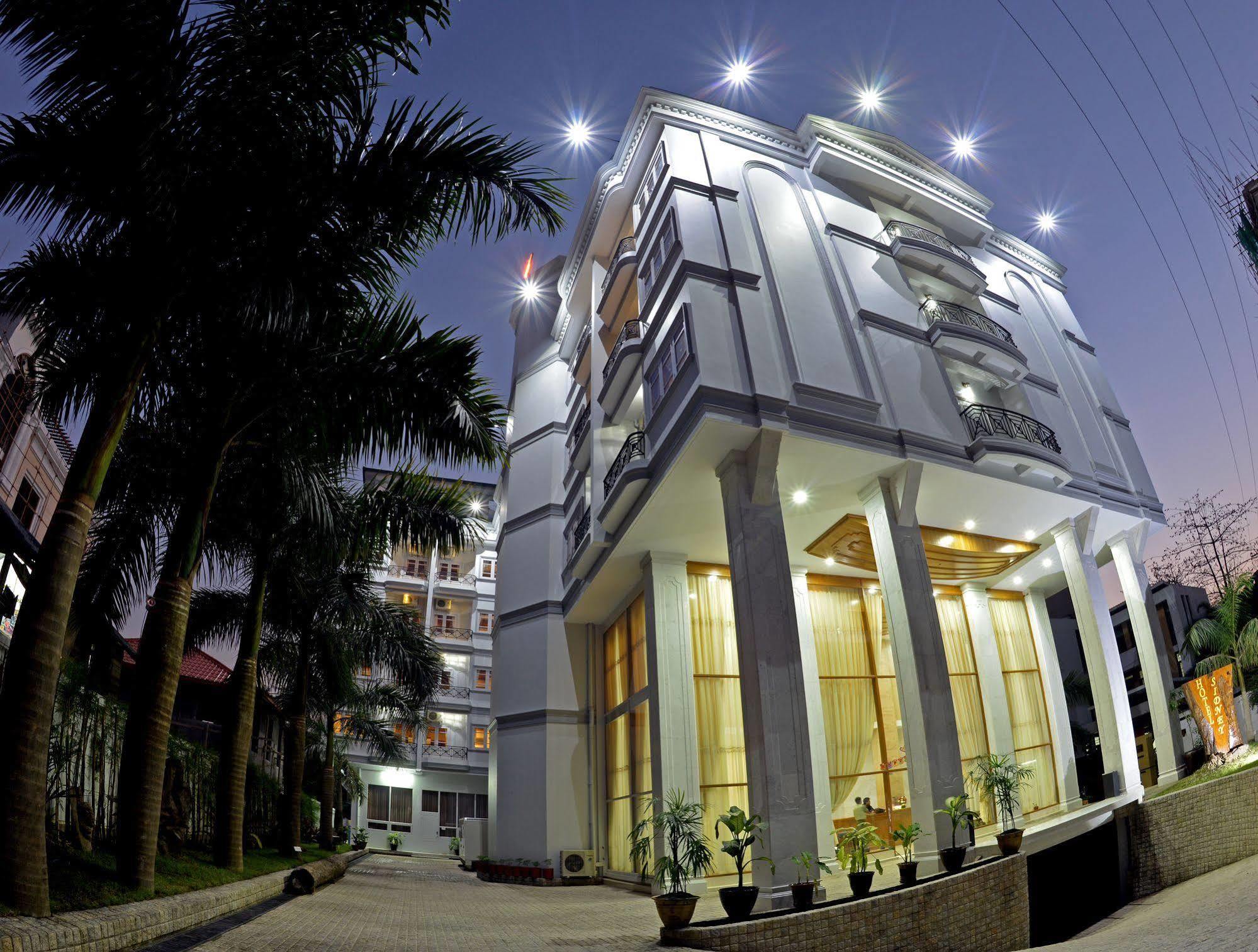 Hotel Sidney Rangoon Buitenkant foto