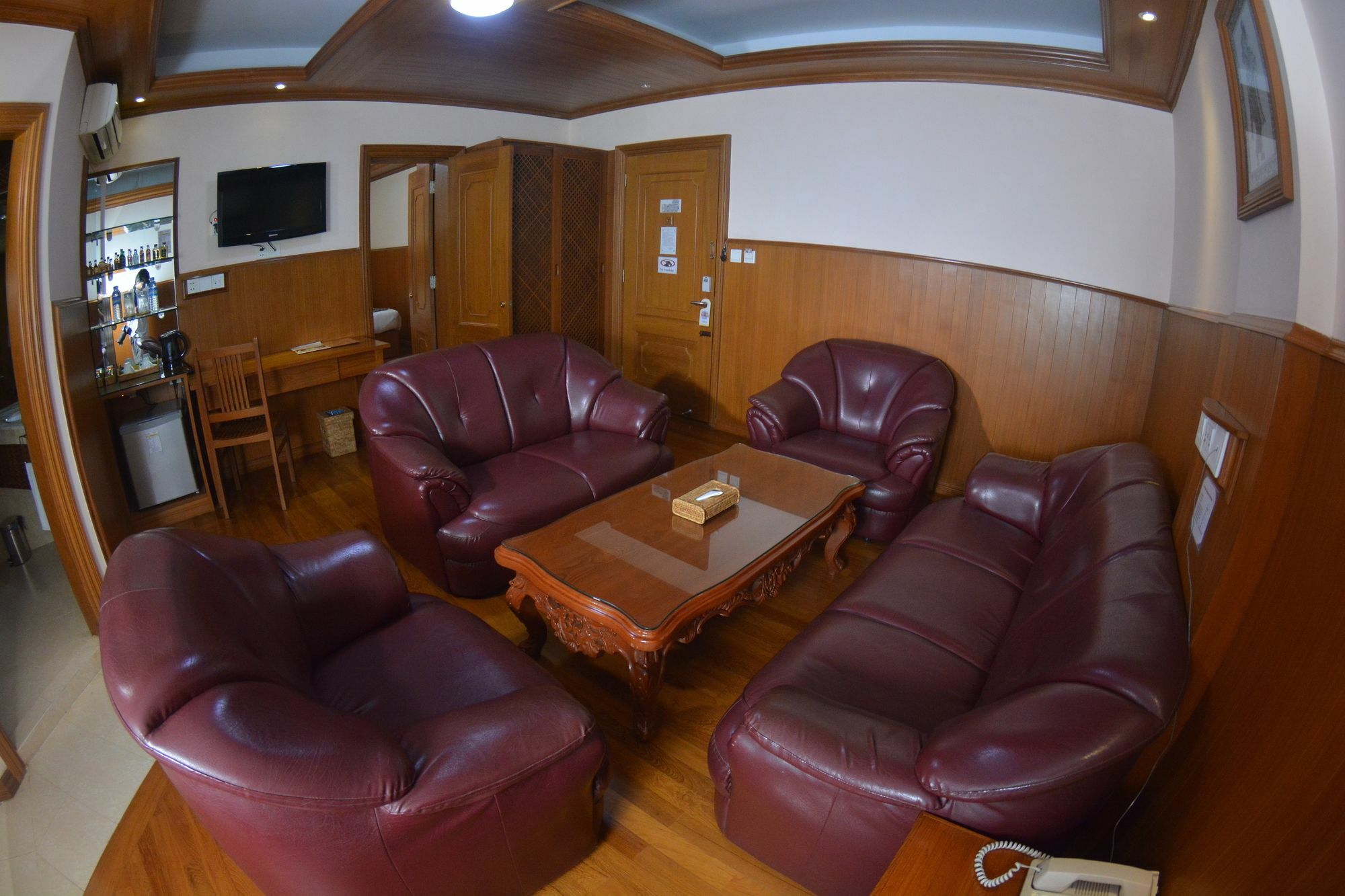 Hotel Sidney Rangoon Buitenkant foto